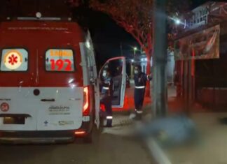 Mãe morre e filha fica ferida após passarem por ondulação em pista e caírem de moto