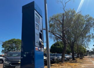 Equipamentos são instalados e estacionamento rotativo em Palmas deve retornar até outubro, diz secretário