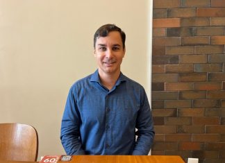 Novo vice-prefeito eleito de Palmas, Carlos Eduardo é pastor, pedagogo e teólogo; veja perfil
