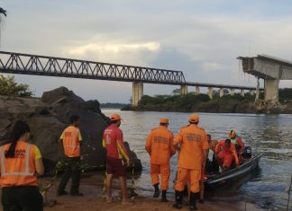Buscas por 16 desaparecidos após queda de ponte entre Maranhão e Tocantins são retomadas nesta terça