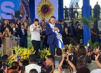 Prefeito Eduardo Siqueira (PODE) faz reforma administrativa e inicia governo com 36 pastas; veja nomes