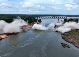 Ministro dos Transportes mostra imagens da estrutura que vai substituir ponte que desabou entre Tocantins e o Maranhão