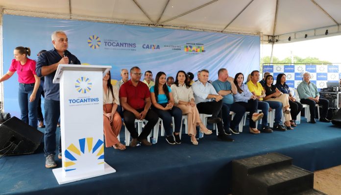 f1-governo-do-tocantins-lanca-empreendimento-de-habitacao-para-familias-tocantinenses-e-reforca-compromisso-com-moradia-digna-foto-aldemar-ribeiro-governo-do-tocantins-scaled