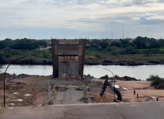 Pilar que sobrou após implosão de ponte entre TO e MA será removido por máquinas
