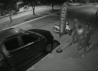 Cronologia do crime: câmeras mostram momentos antes e depois da morte jovem assassinado a facadas por amigos