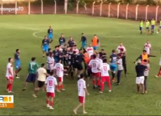 Jogo de futebol em campeonato amador tem briga generalizada entre torcedores e jogadores; VÍDEO