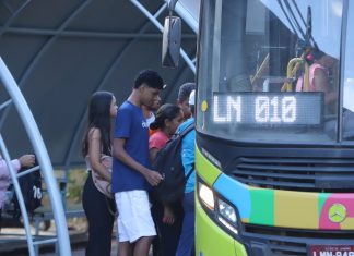 ‘Vamos ter muitos ganhos’, diz prefeito sobre contrato emergencial de quase R$200 milhões para o transporte coletivo de Palmas
