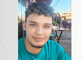 Jovem que morreu após perder controle de moto e atingir poste em Palmas voltava do trabalho, diz primo