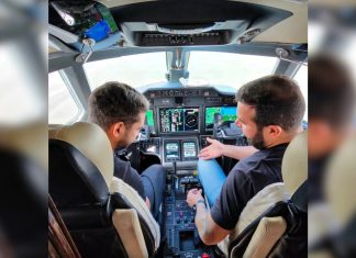 Dono de jato de R$ 80 milhões, sertanejo Juliano conta que se inspirou no pai para ser piloto: ‘Despertou um sonho em mim’