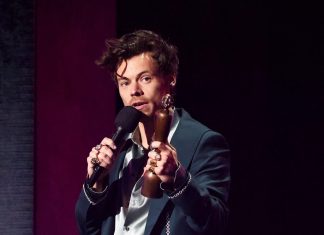 Harry Styles anuncia dois shows no Brasil em julho