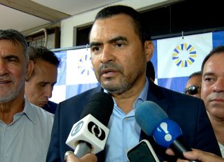 Governador do TO diz acompanhar situação da Venezuela: ‘Que a democracia e a esperança voltem’