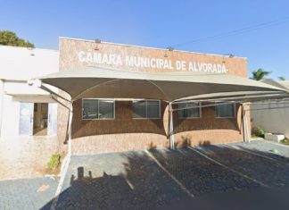 Câmara de vereadores em cidade no TO tem apenas um servidor efetivo e não realiza concurso desde 1999, diz MP