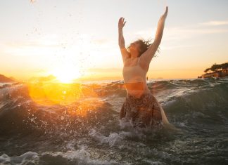 Lienne emerge na travessia marítima do álbum ‘Guanabara São Francisco’