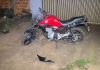 Dois homens morrem após fugir de abordagem policial e bater moto em poste, diz PM