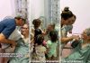 Família reúne gerações para dormir com matriarca na véspera do aniversário de 100 anos, no TO