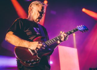 New Order anuncia show único no Brasil em novembro